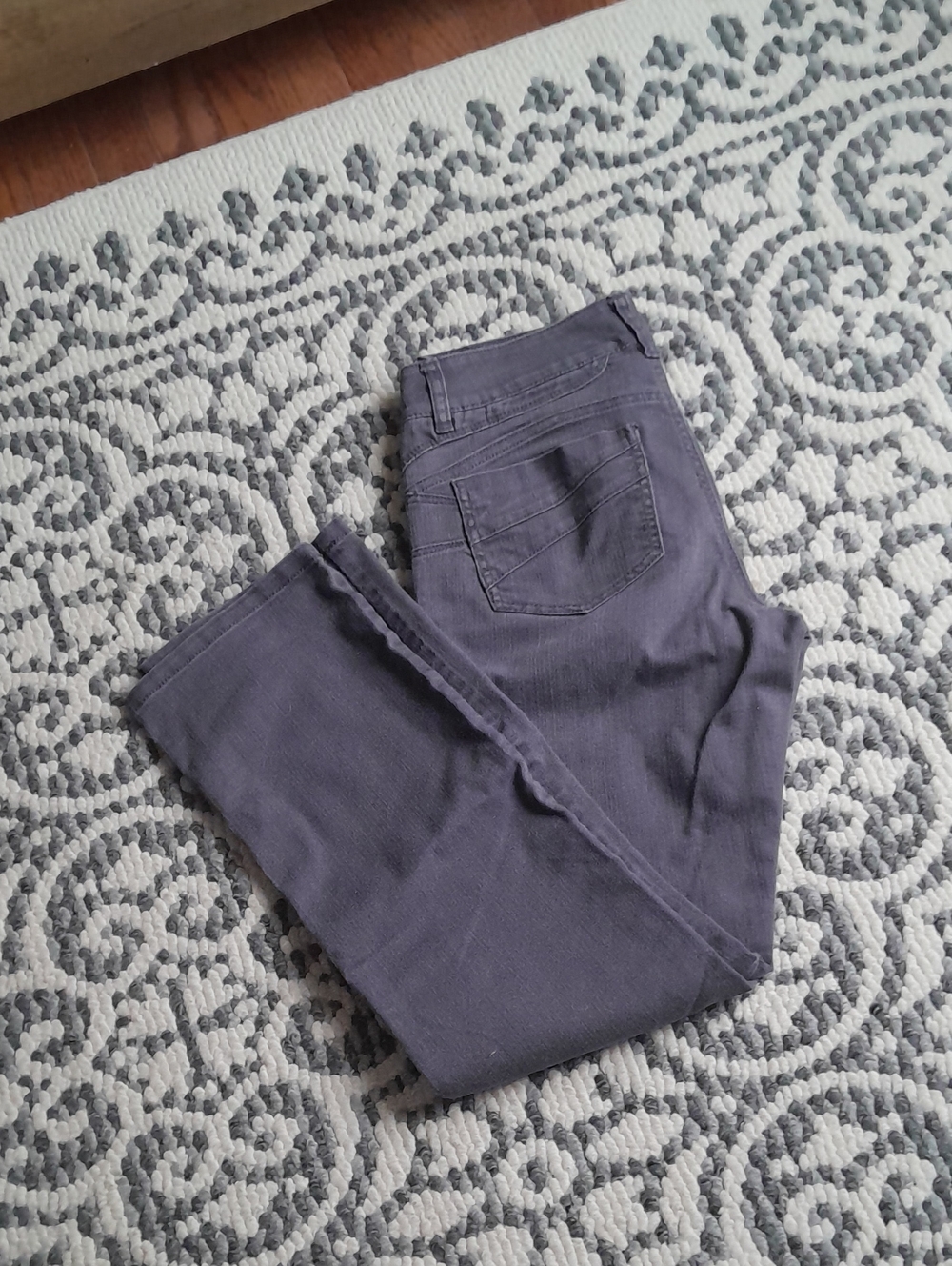 Mia Denver hayes grey denim jeans
